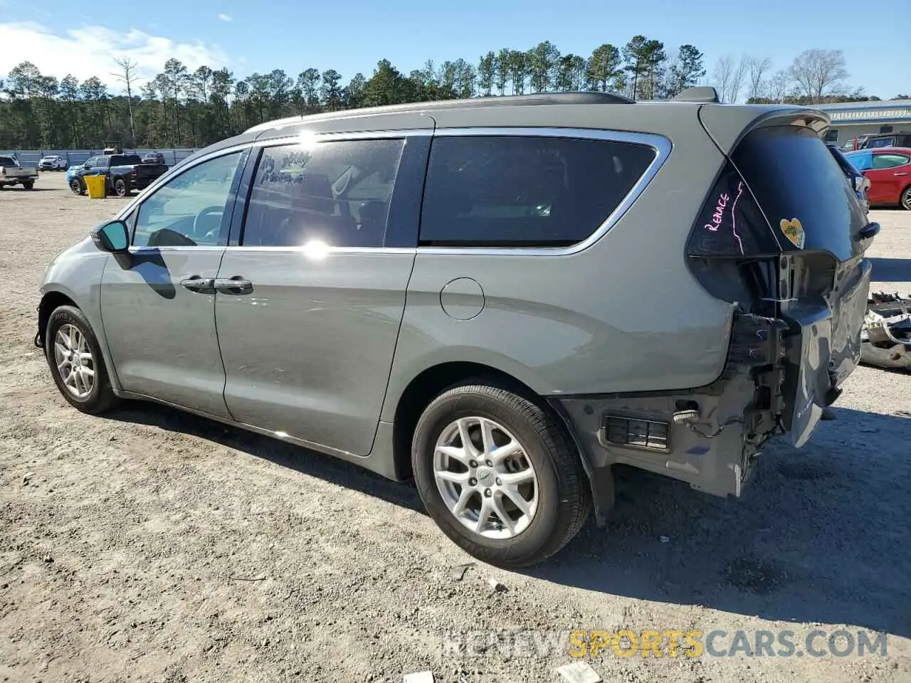 2 Photograph of a damaged car 2C4RC1BG7NR150084 CHRYSLER PACIFICA 2022