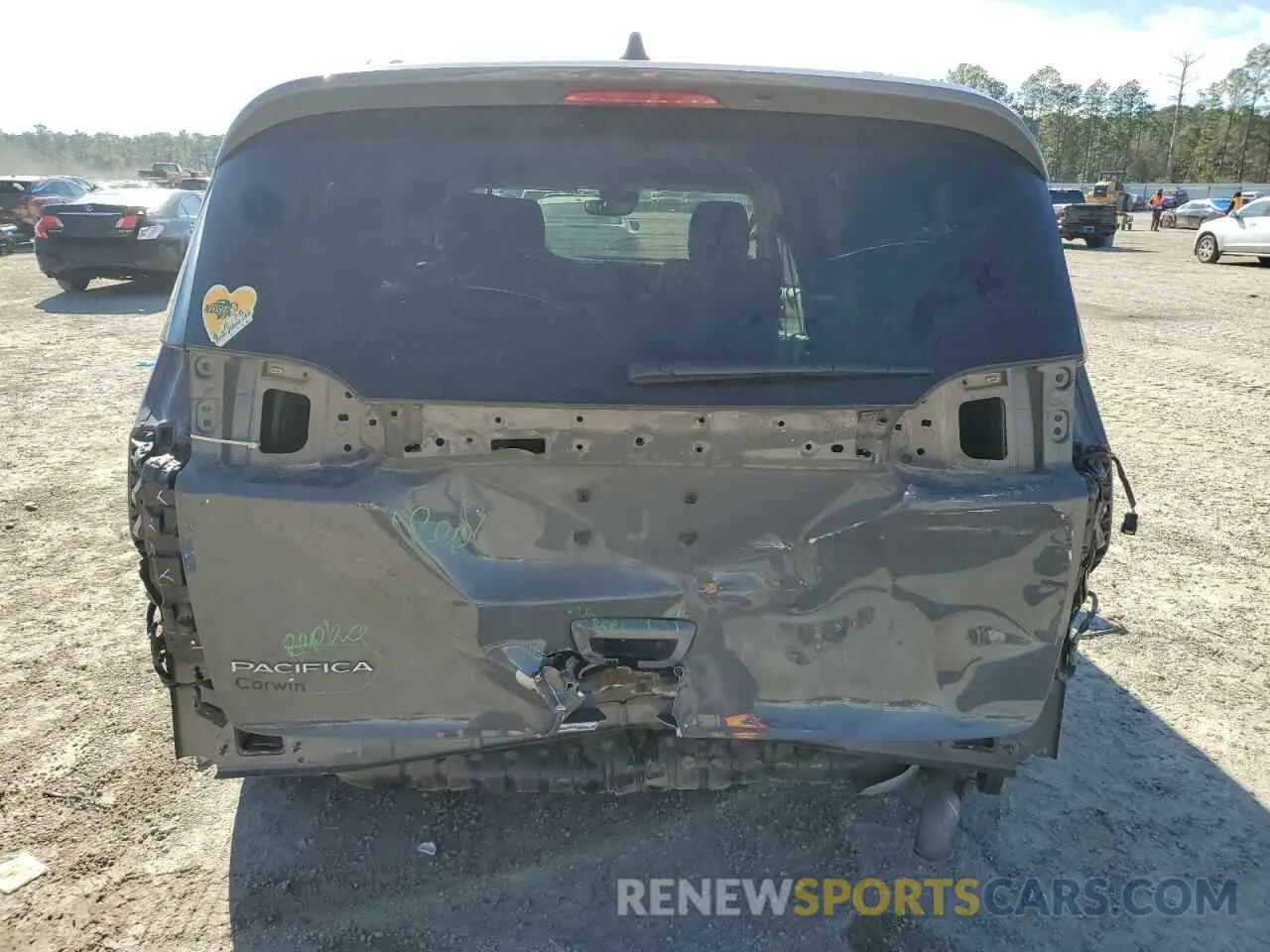 6 Photograph of a damaged car 2C4RC1BG7NR150084 CHRYSLER PACIFICA 2022