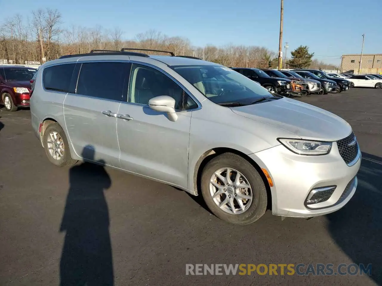 4 Photograph of a damaged car 2C4RC1BG7NR175616 CHRYSLER PACIFICA 2022