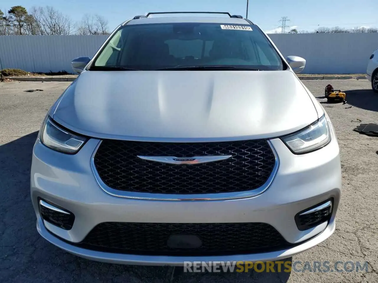 5 Photograph of a damaged car 2C4RC1BG7NR175616 CHRYSLER PACIFICA 2022
