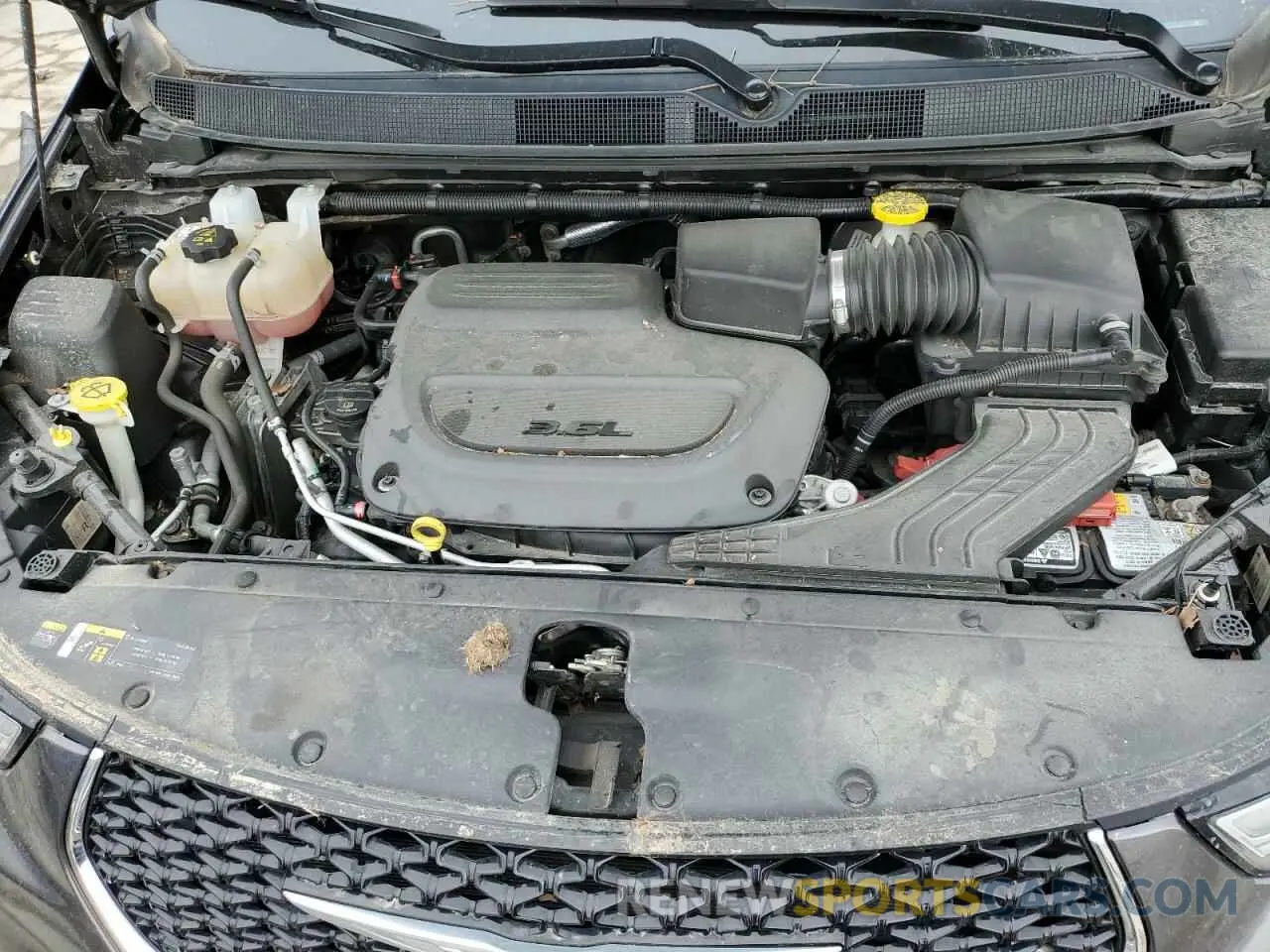 12 Photograph of a damaged car 2C4RC1BG8NR115800 CHRYSLER PACIFICA 2022