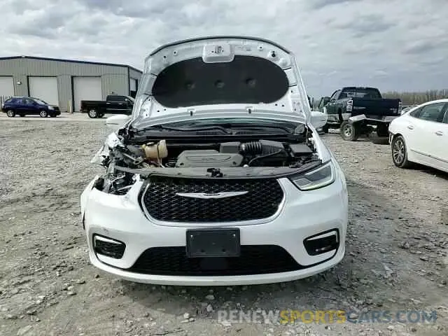 12 Photograph of a damaged car 2C4RC1BG8NR117725 CHRYSLER PACIFICA 2022