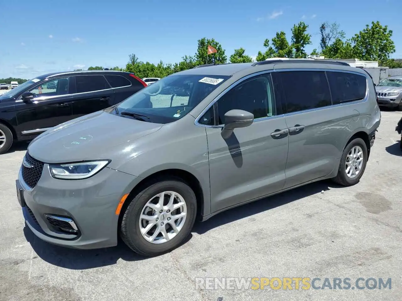 1 Photograph of a damaged car 2C4RC1BG8NR132127 CHRYSLER PACIFICA 2022