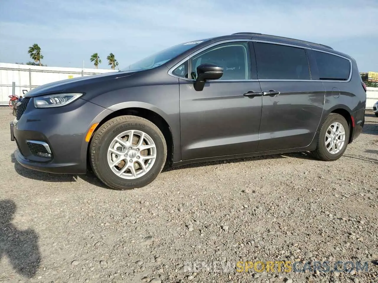 1 Photograph of a damaged car 2C4RC1BG8NR147548 CHRYSLER PACIFICA 2022