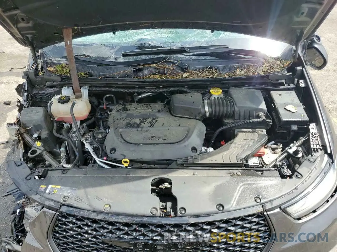 12 Photograph of a damaged car 2C4RC1BG8NR152314 CHRYSLER PACIFICA 2022