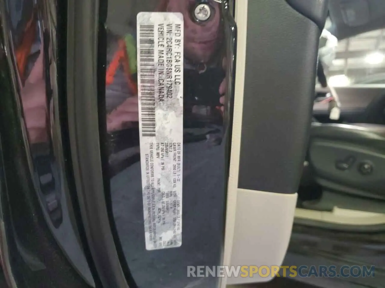 14 Photograph of a damaged car 2C4RC1BG8NR179402 CHRYSLER PACIFICA 2022