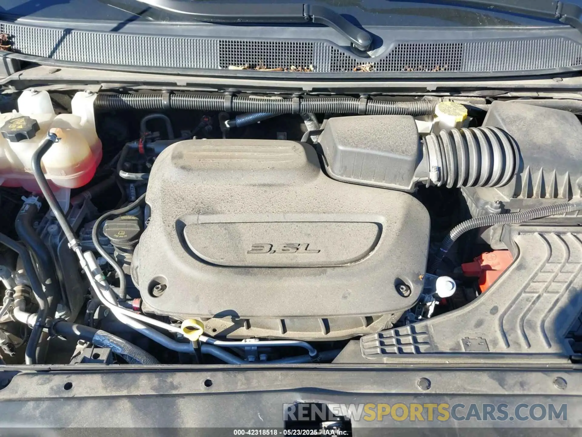10 Photograph of a damaged car 2C4RC1BG9NR117538 CHRYSLER PACIFICA 2022