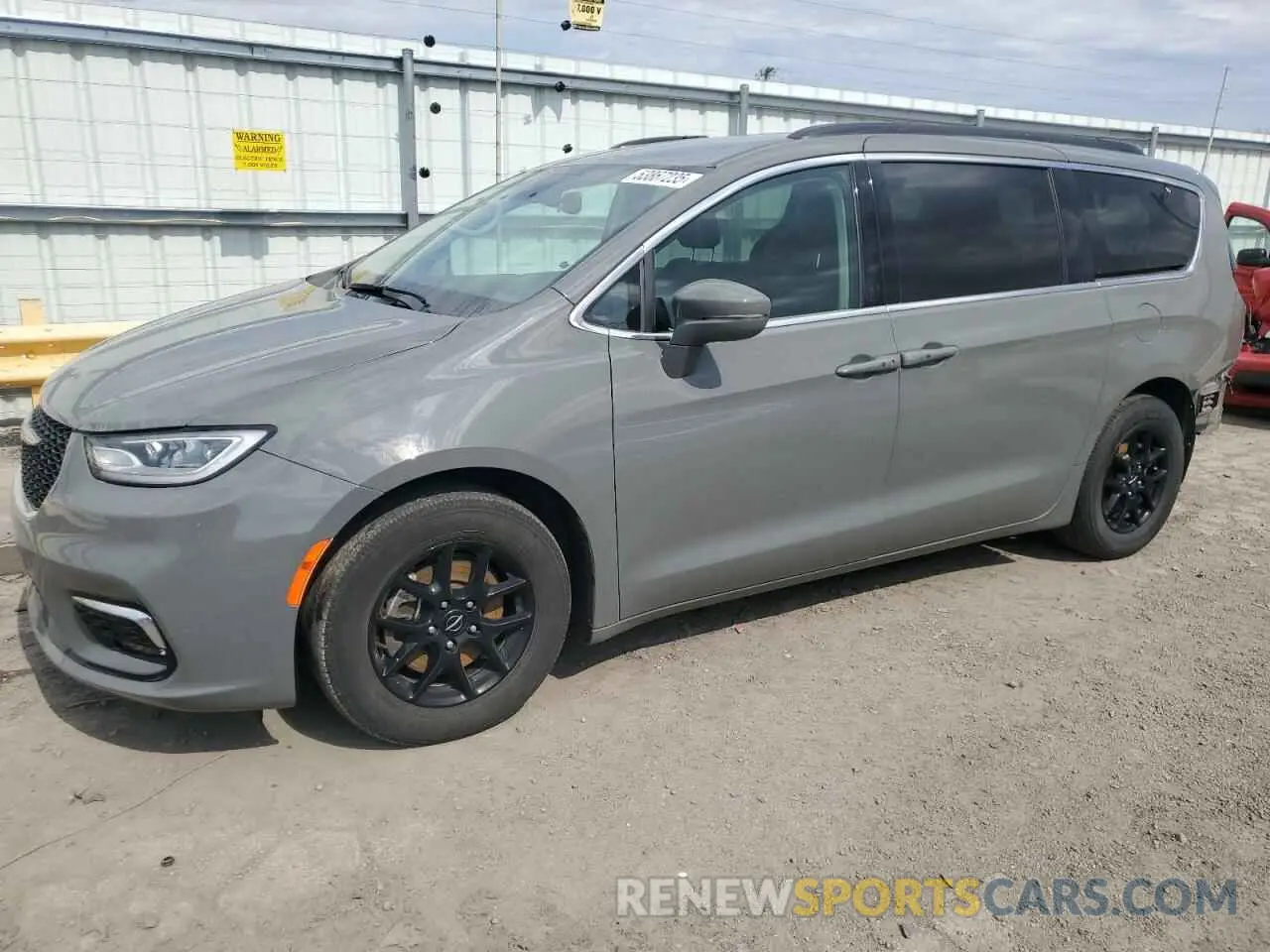 1 Photograph of a damaged car 2C4RC1BG9NR149695 CHRYSLER PACIFICA 2022