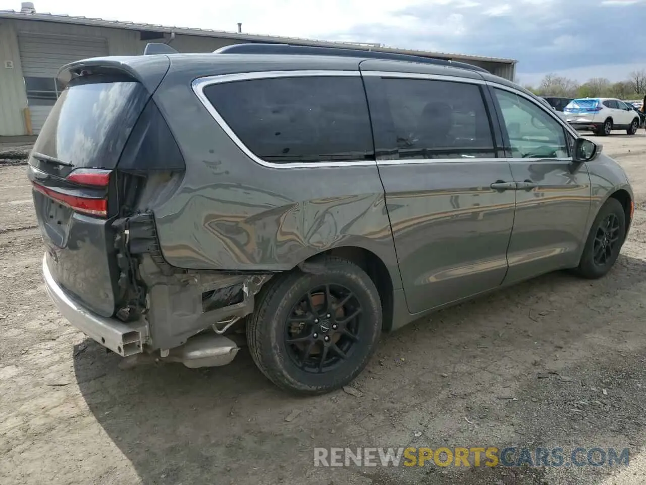 3 Photograph of a damaged car 2C4RC1BG9NR149695 CHRYSLER PACIFICA 2022