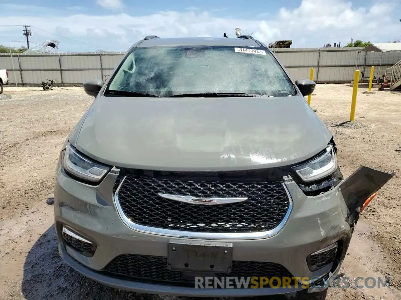 5 Photograph of a damaged car 2C4RC1BG9NR185838 CHRYSLER PACIFICA 2022