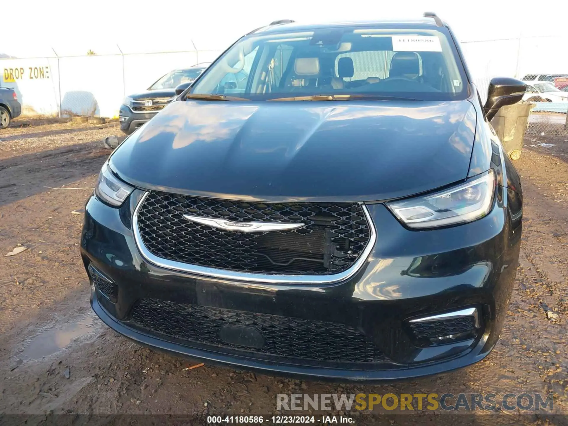 6 Photograph of a damaged car 2C4RC1BG9NR191834 CHRYSLER PACIFICA 2022