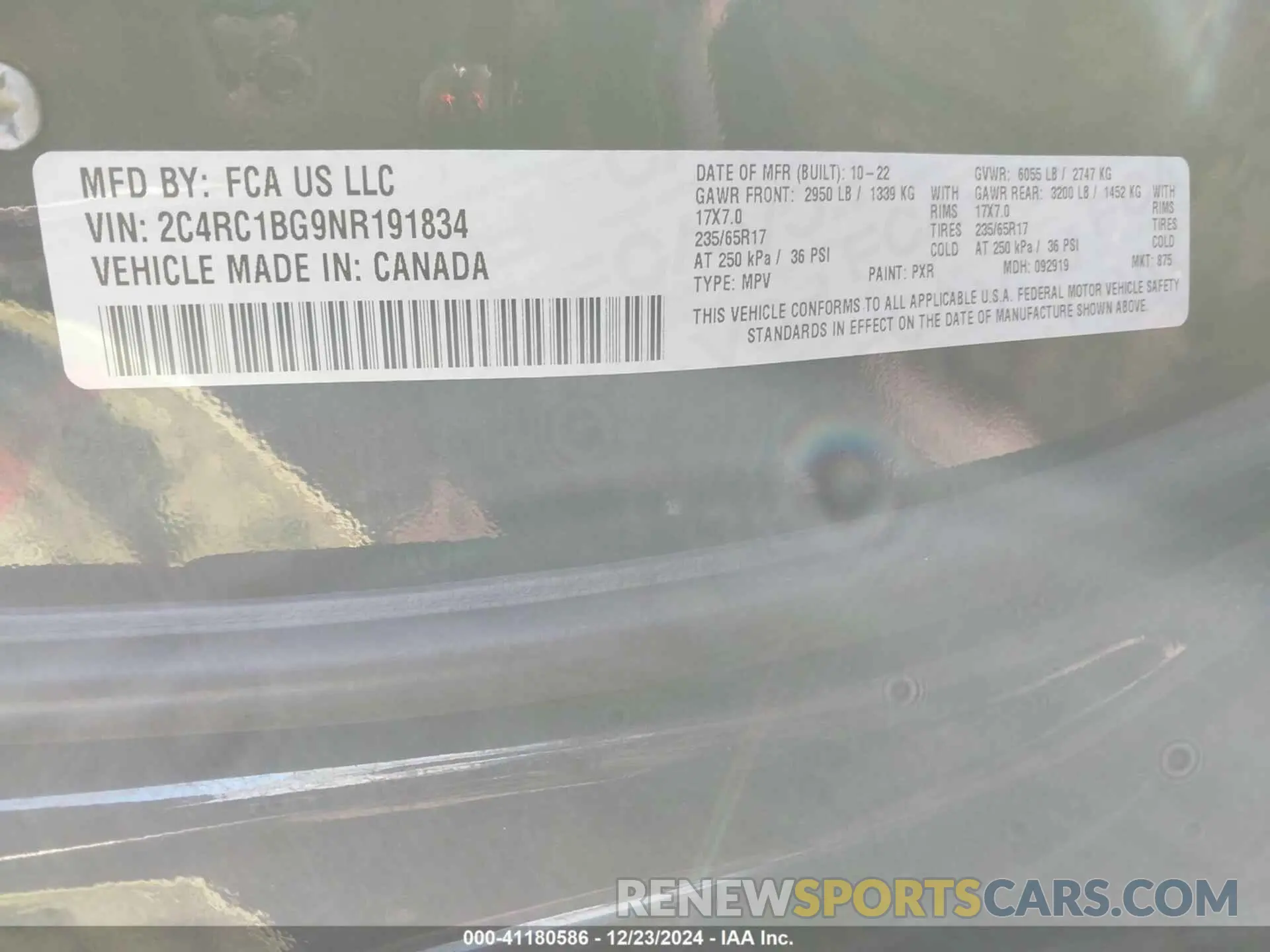 9 Photograph of a damaged car 2C4RC1BG9NR191834 CHRYSLER PACIFICA 2022