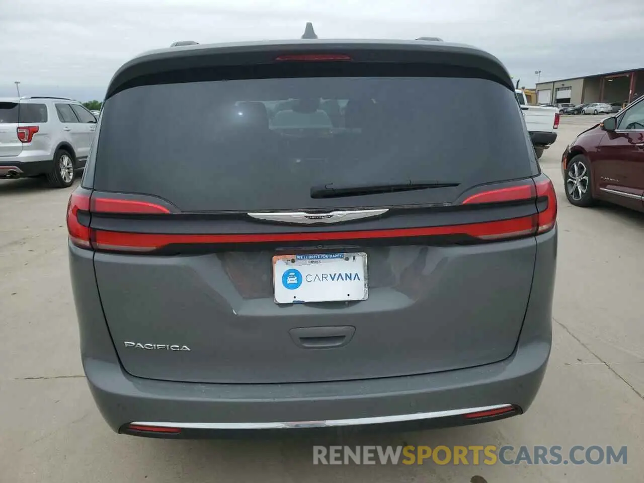 6 Photograph of a damaged car 2C4RC1BG9NR213072 CHRYSLER PACIFICA 2022