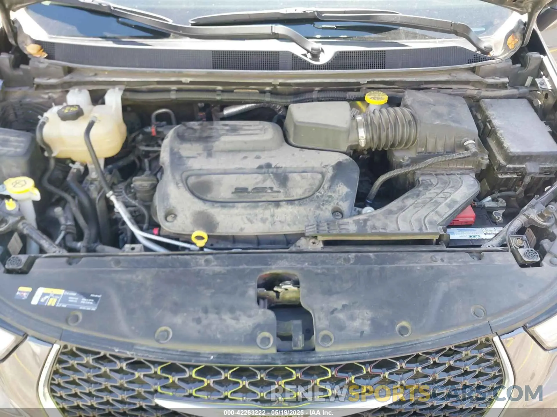 10 Photograph of a damaged car 2C4RC1BG9NR214688 CHRYSLER PACIFICA 2022