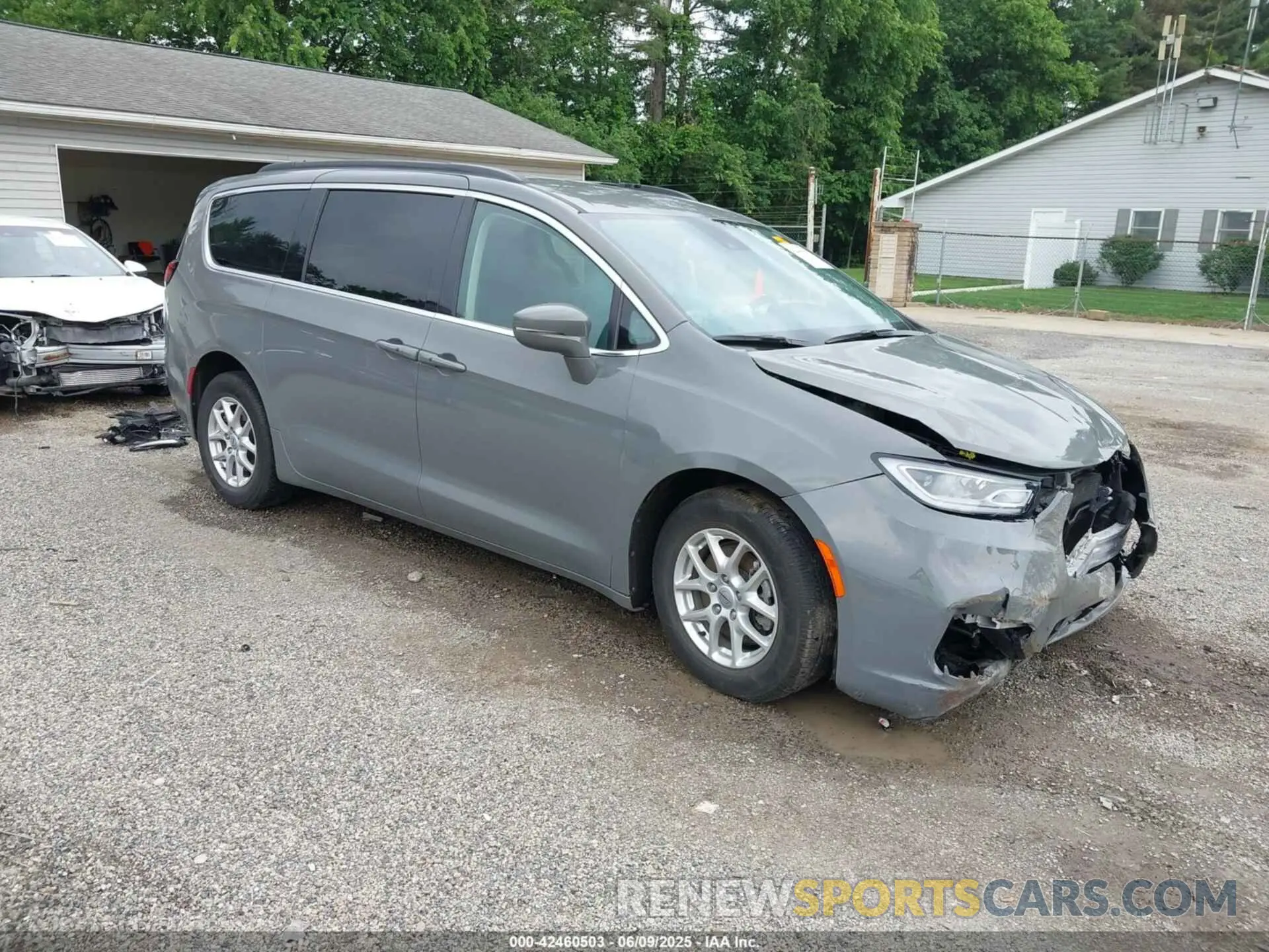1 Photograph of a damaged car 2C4RC1BG9NR219793 CHRYSLER PACIFICA 2022