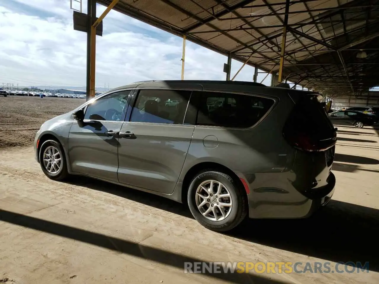 2 Photograph of a damaged car 2C4RC1BGXNR150211 CHRYSLER PACIFICA 2022