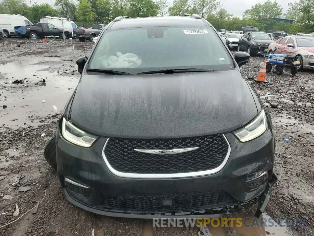 5 Photograph of a damaged car 2C4RC1BGXNR190806 CHRYSLER PACIFICA 2022