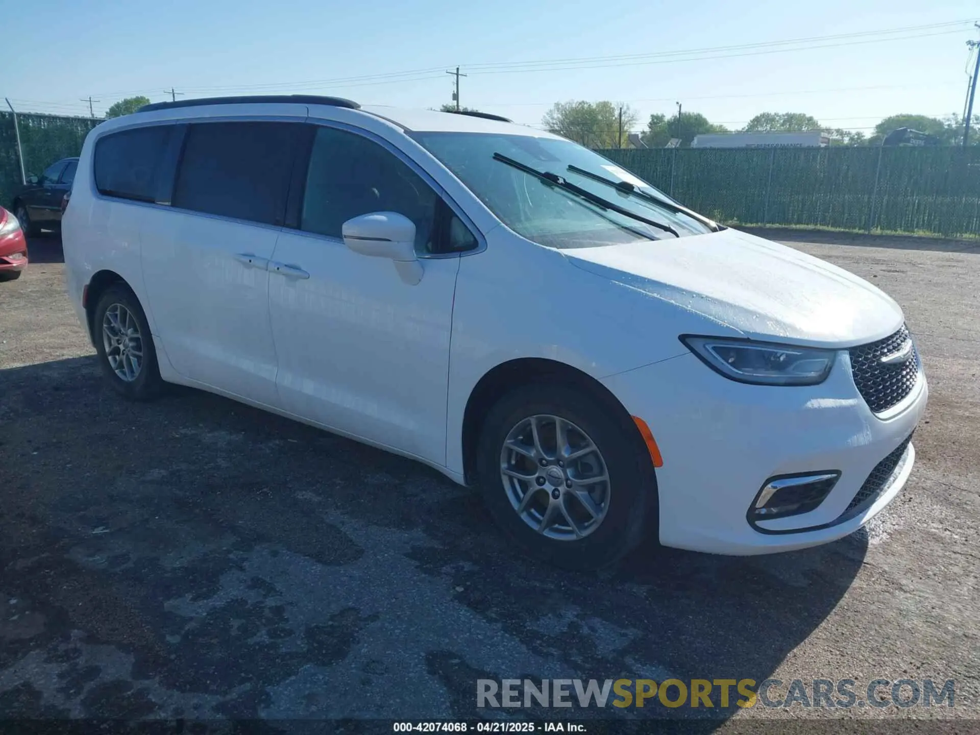 1 Photograph of a damaged car 2C4RC1FG9NR158021 CHRYSLER PACIFICA 2022
