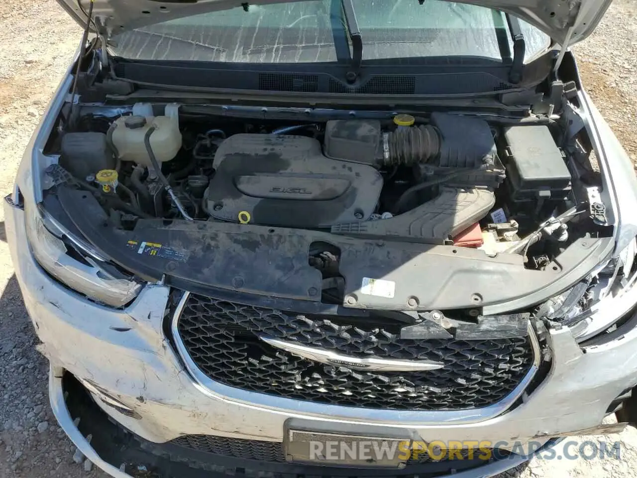 12 Photograph of a damaged car 2C4RC1FGXNR187964 CHRYSLER PACIFICA 2022