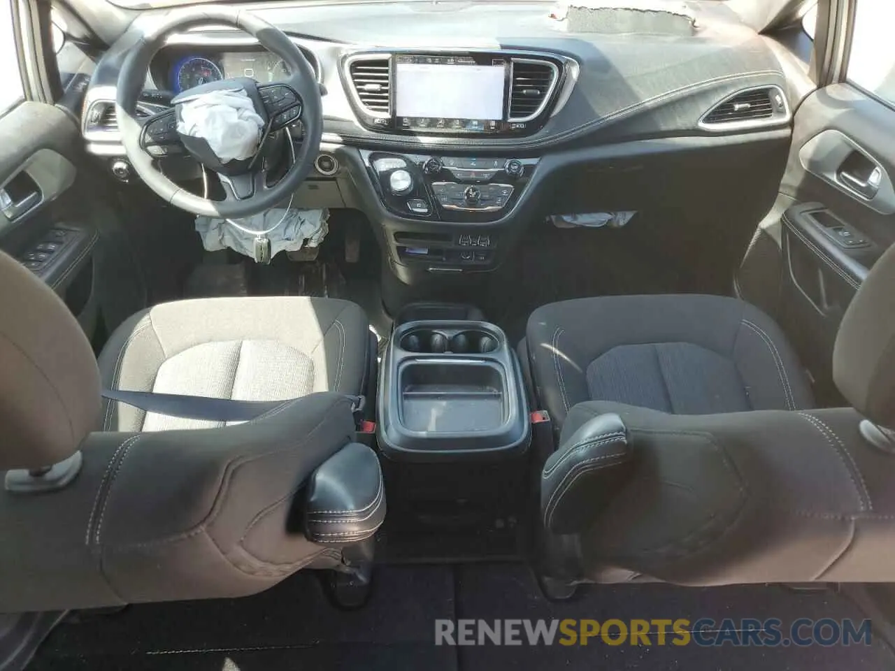 8 Photograph of a damaged car 2C4RC1FGXNR187964 CHRYSLER PACIFICA 2022