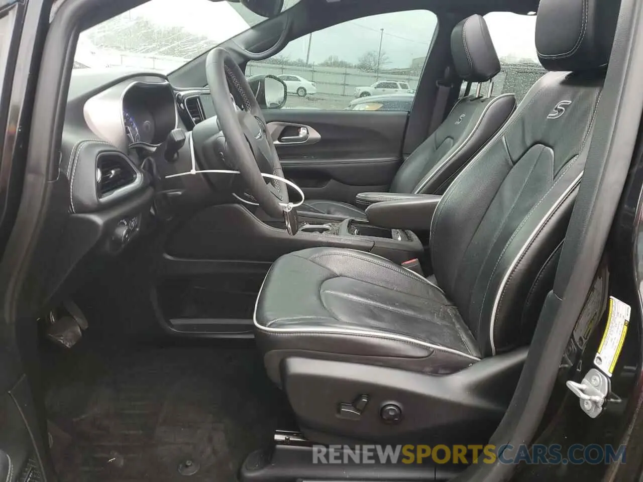 7 Photograph of a damaged car 2C4RC1GG1NR182988 CHRYSLER PACIFICA 2022
