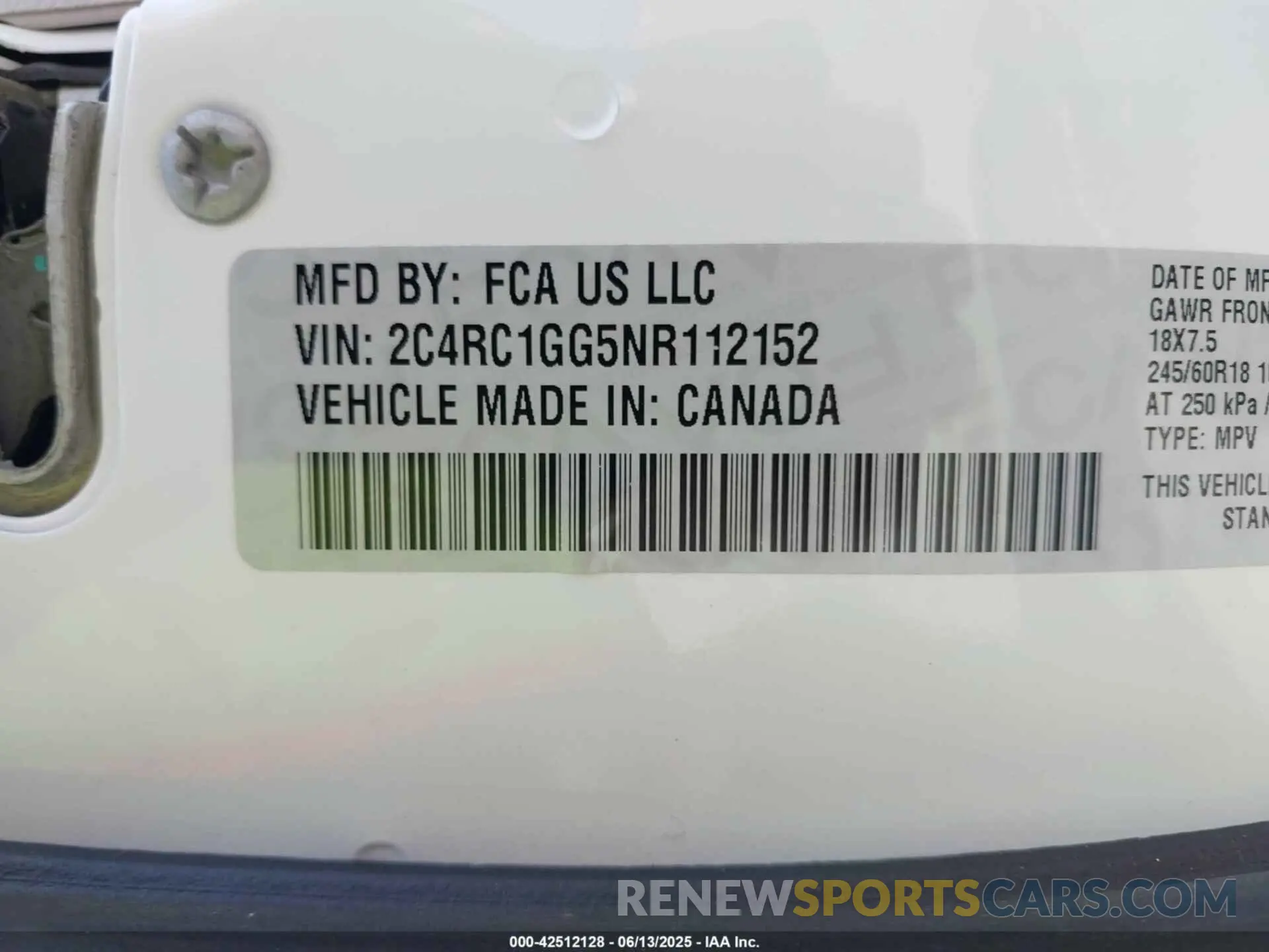 9 Photograph of a damaged car 2C4RC1GG5NR112152 CHRYSLER PACIFICA 2022