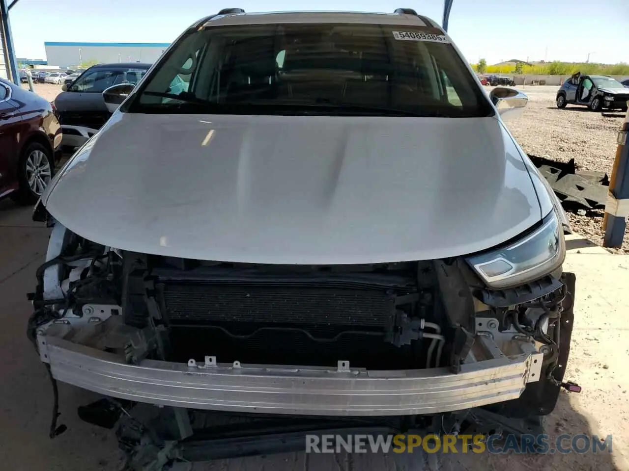5 Photograph of a damaged car 2C4RC1GG5NR182427 CHRYSLER PACIFICA 2022