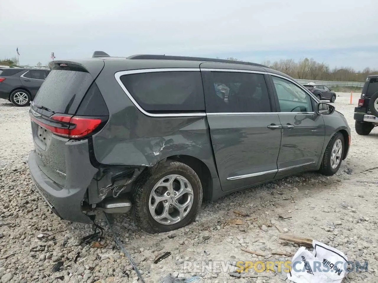 3 Photograph of a damaged car 2C4RC1GG9NR104524 CHRYSLER PACIFICA 2022