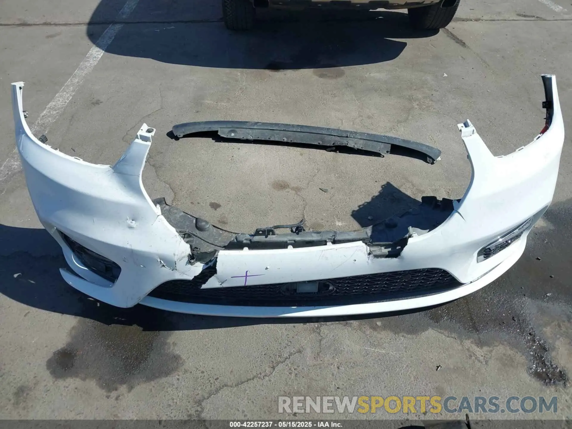 12 Photograph of a damaged car 2C4RC1GG9NR193284 CHRYSLER PACIFICA 2022
