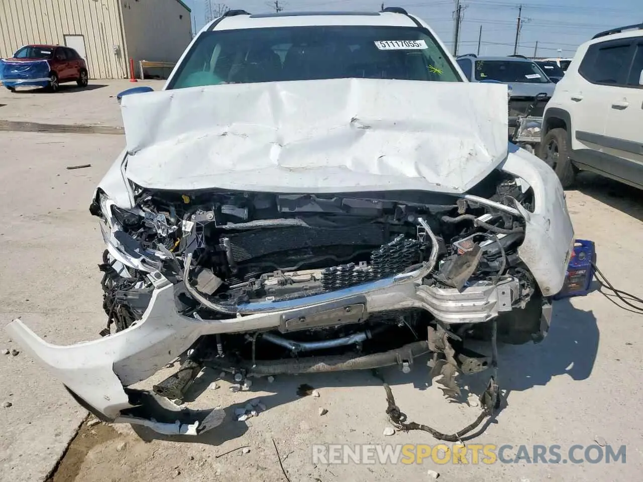 5 Photograph of a damaged car 2C4RC1GGXNR170127 CHRYSLER PACIFICA 2022