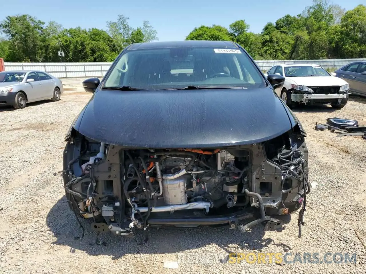 5 Photograph of a damaged car 2C4RC1L73NR121616 CHRYSLER PACIFICA 2022