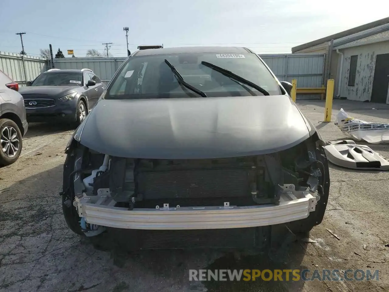 5 Photograph of a damaged car 2C4RC1L74NR121074 CHRYSLER PACIFICA 2022