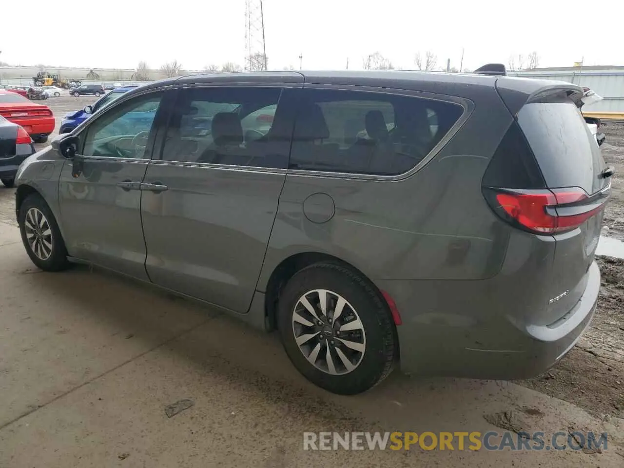 2 Photograph of a damaged car 2C4RC1L76NR121111 CHRYSLER PACIFICA 2022