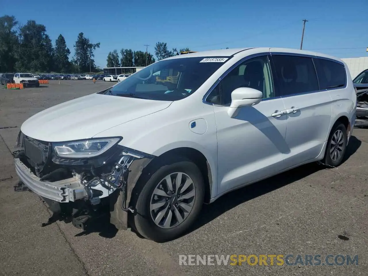 1 Photograph of a damaged car 2C4RC1L7XNR156203 CHRYSLER PACIFICA 2022