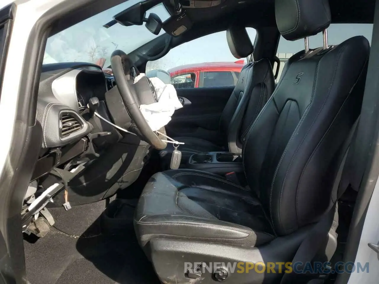 7 Photograph of a damaged car 2C4RC1L7XNR220806 CHRYSLER PACIFICA 2022