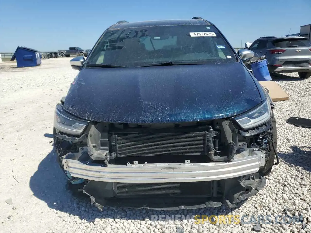 5 Photograph of a damaged car 2C4RC1N79NR120399 CHRYSLER PACIFICA 2022
