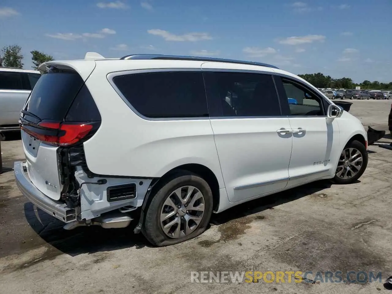 3 Photograph of a damaged car 2C4RC1N7XNR211424 CHRYSLER PACIFICA 2022