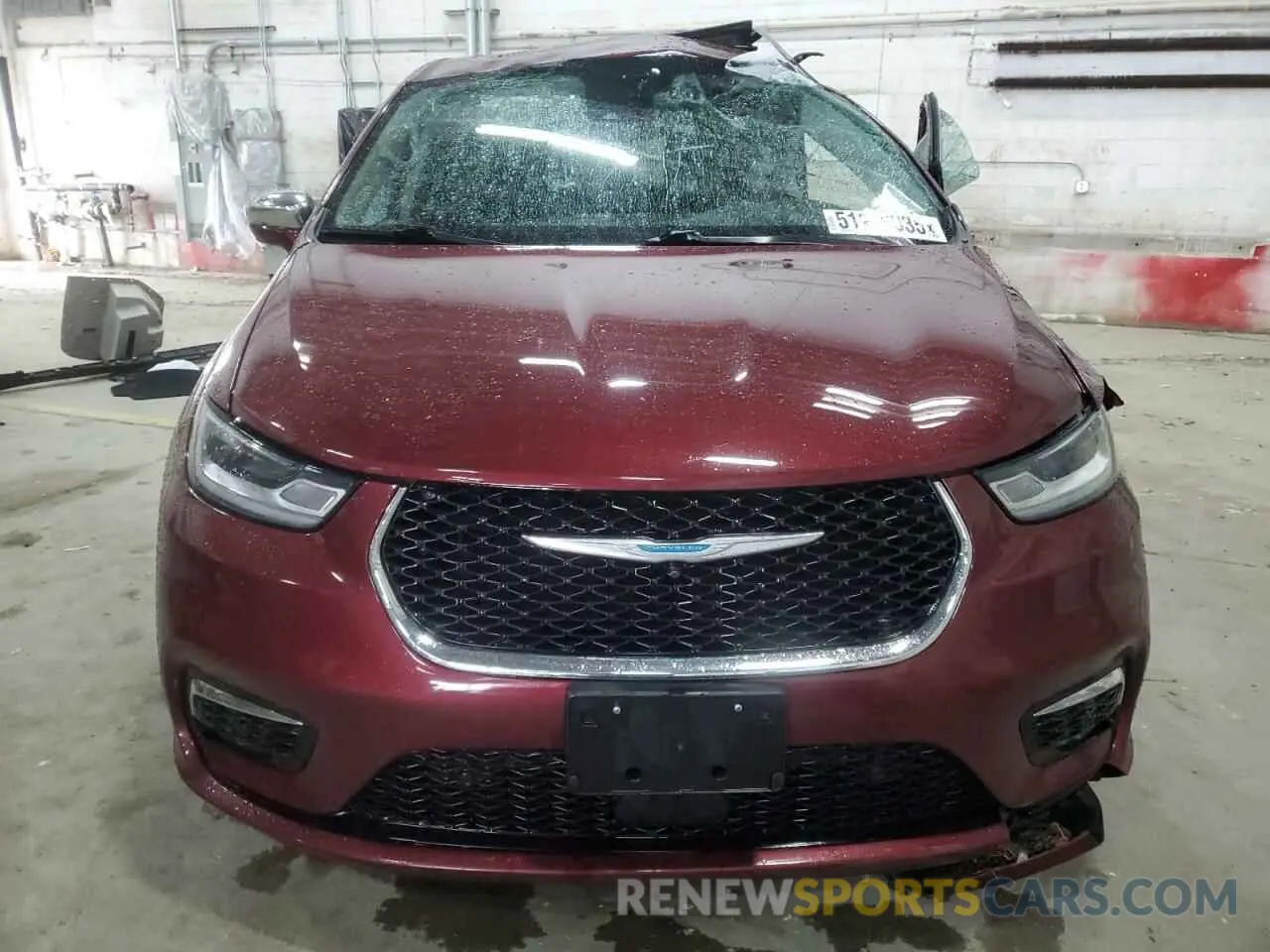5 Photograph of a damaged car 2C4RC1S70NR183573 CHRYSLER PACIFICA 2022