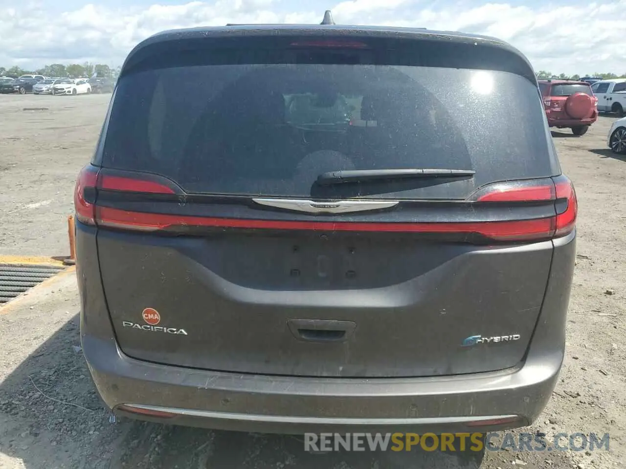 6 Photograph of a damaged car 2C4RC1S76NR196781 CHRYSLER PACIFICA 2022