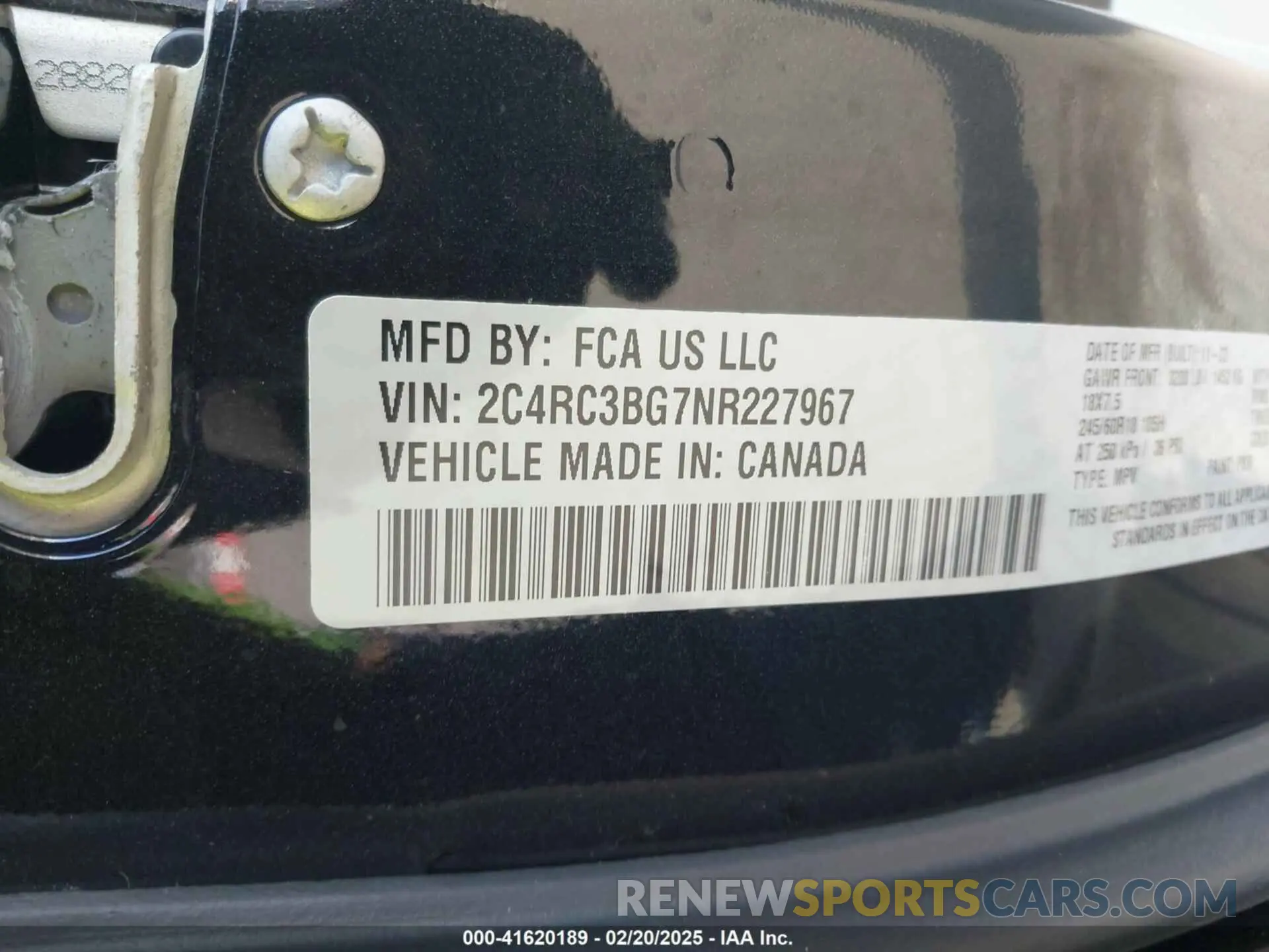 9 Photograph of a damaged car 2C4RC3BG7NR227967 CHRYSLER PACIFICA 2022