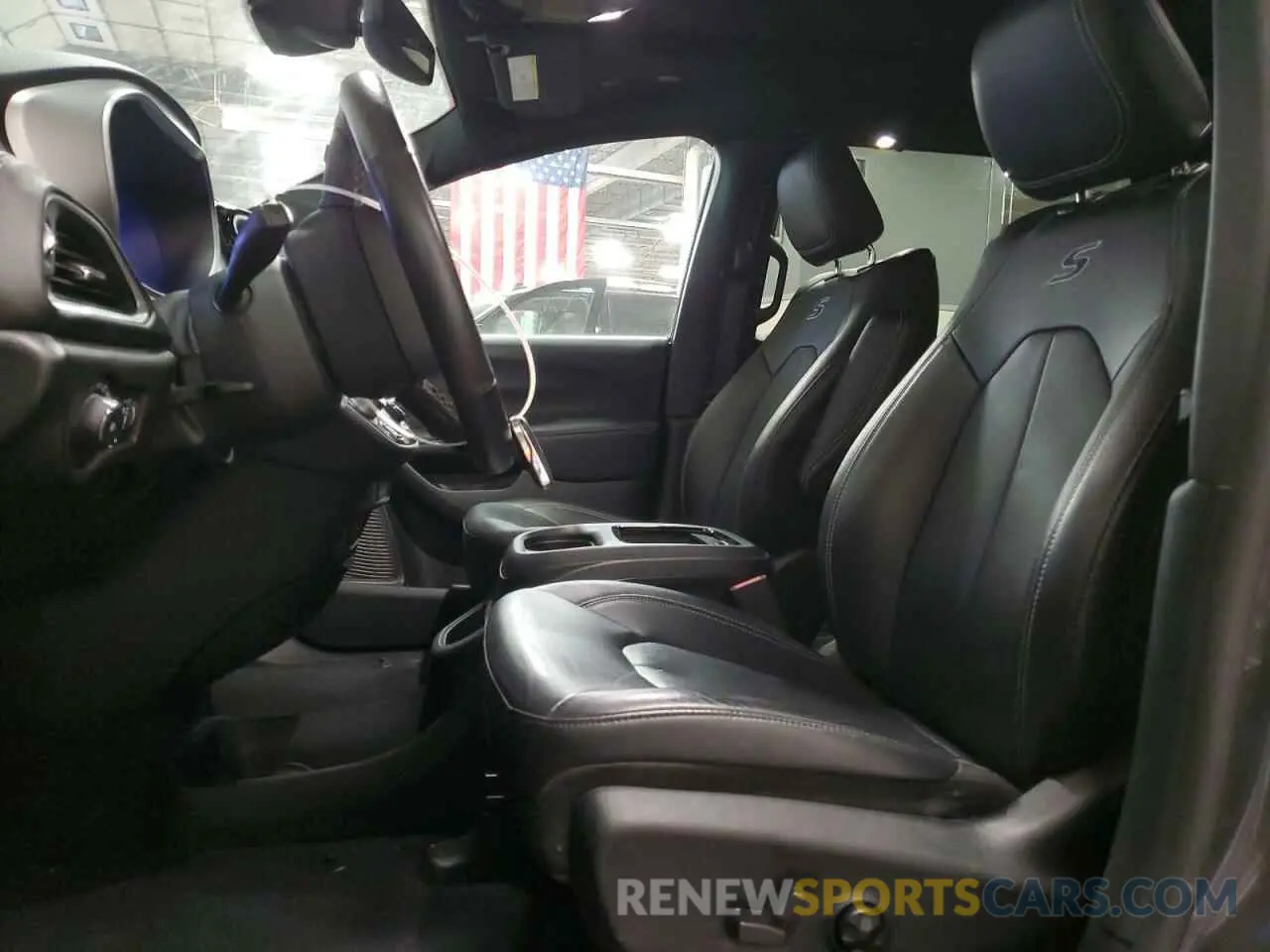 6 Photograph of a damaged car 2C4RC3BG8NR135203 CHRYSLER PACIFICA 2022