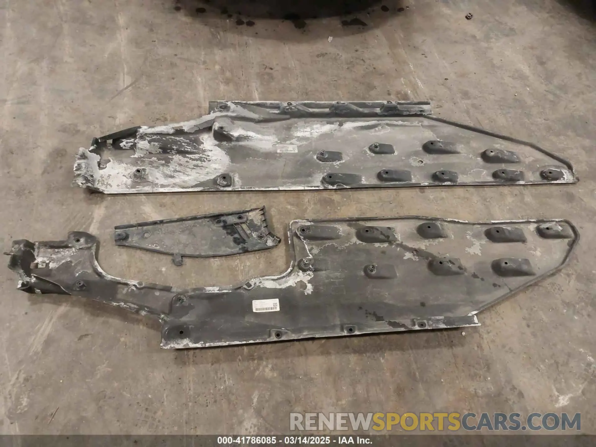 12 Photograph of a damaged car 2C4RC3GG7NR222826 CHRYSLER PACIFICA 2022