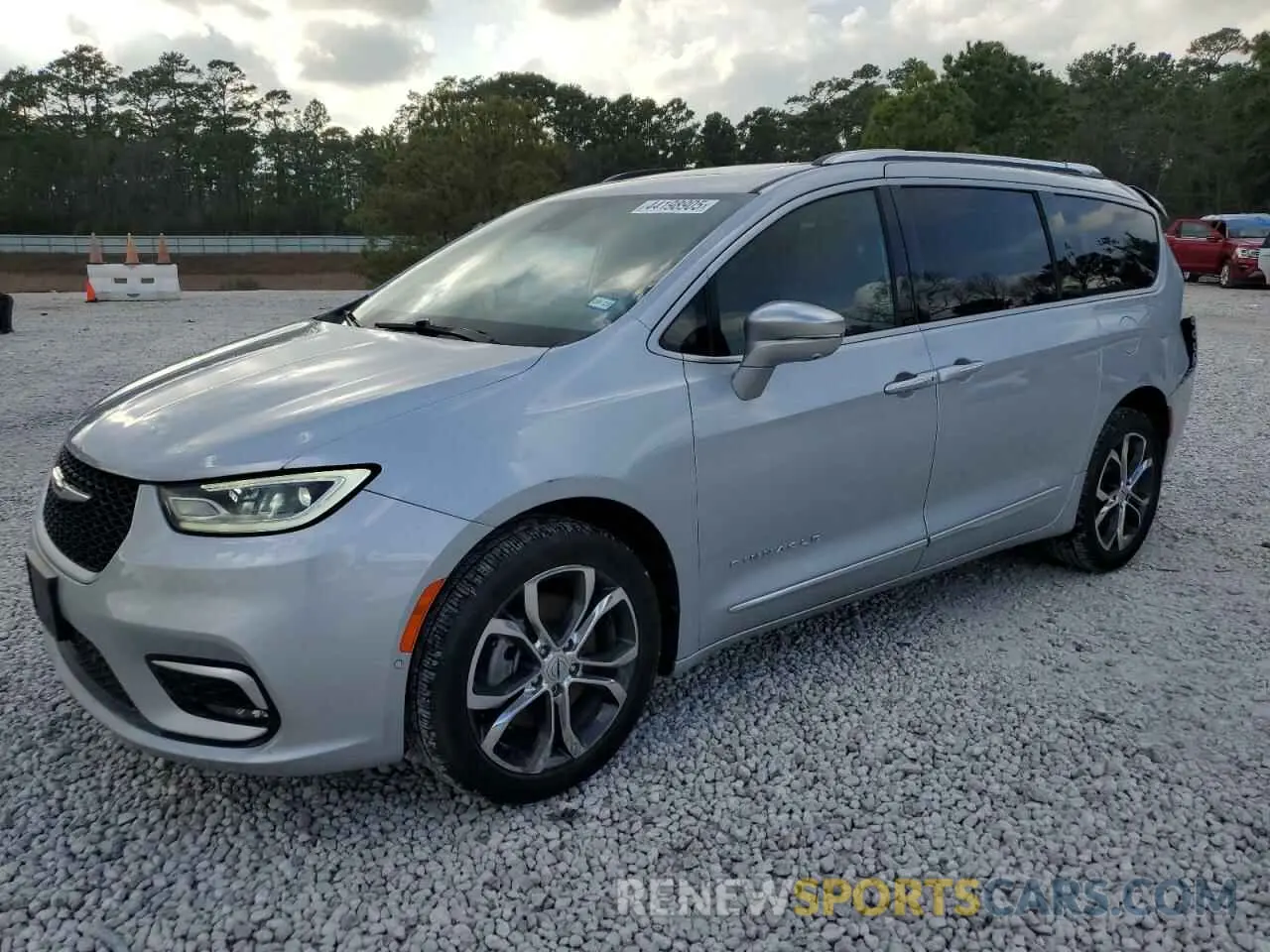 1 Photograph of a damaged car 2C4RC3PG3NR203089 CHRYSLER PACIFICA 2022
