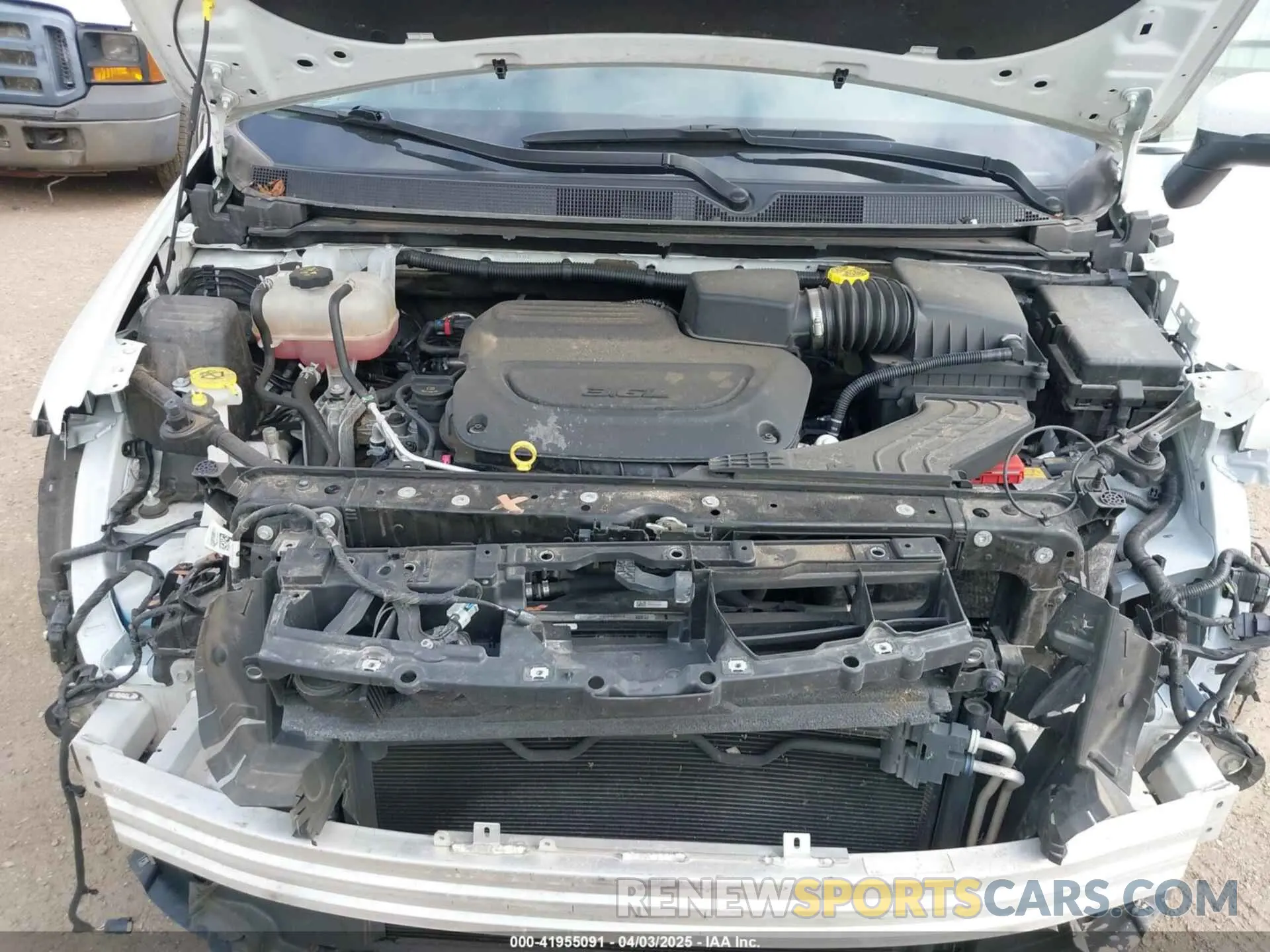 10 Photograph of a damaged car 2C4RC1BG0PR578095 CHRYSLER PACIFICA 2023