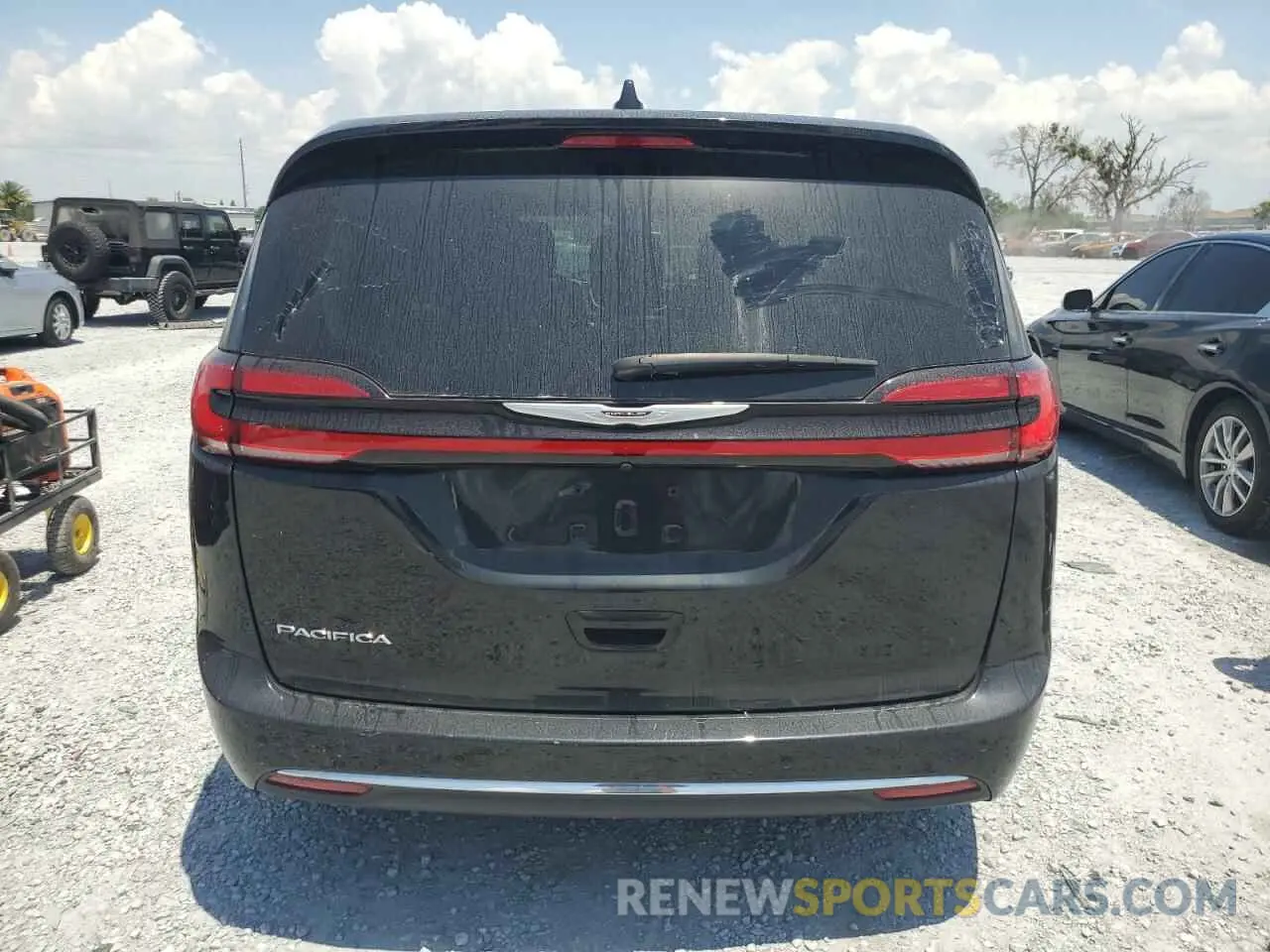 6 Photograph of a damaged car 2C4RC1BG0PR606557 CHRYSLER PACIFICA 2023