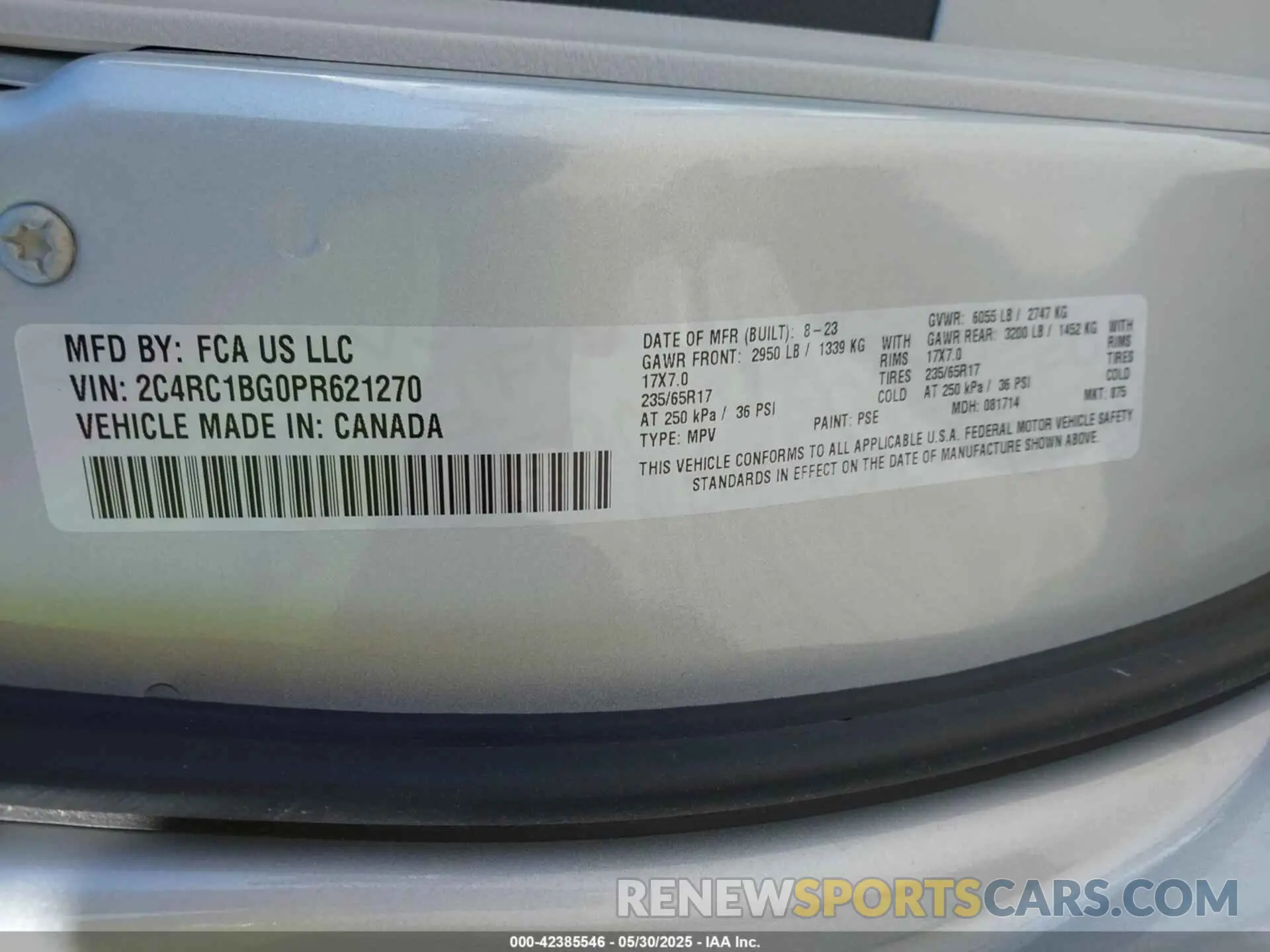 9 Photograph of a damaged car 2C4RC1BG0PR621270 CHRYSLER PACIFICA 2023