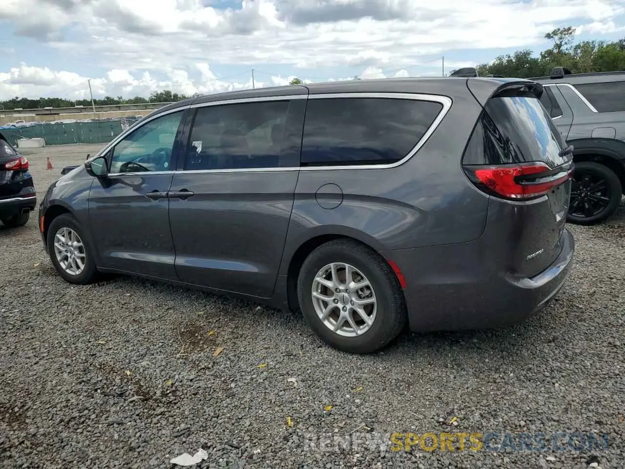 2 Photograph of a damaged car 2C4RC1BG1PR531092 CHRYSLER PACIFICA 2023