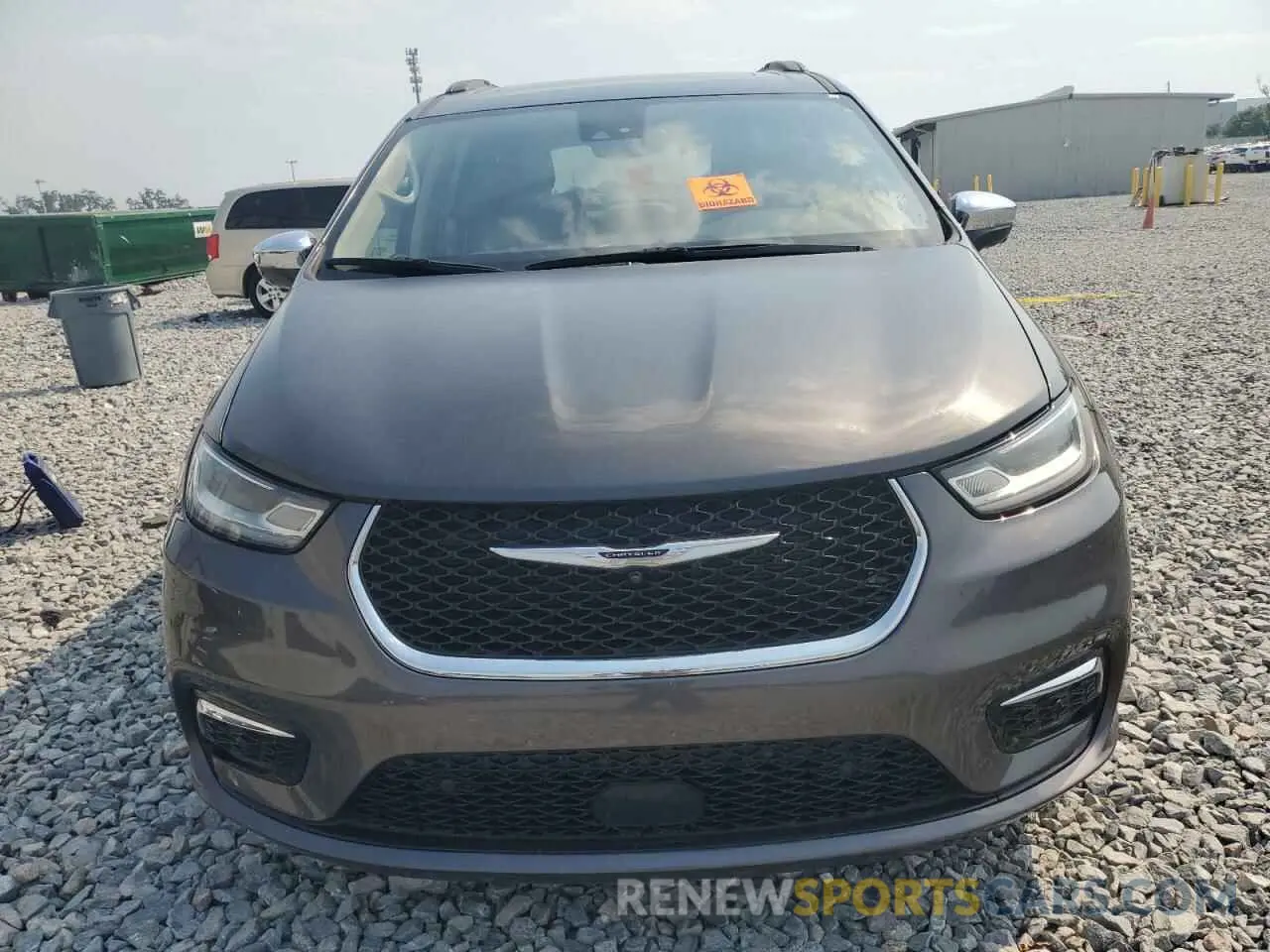 5 Photograph of a damaged car 2C4RC1BG1PR577425 CHRYSLER PACIFICA 2023