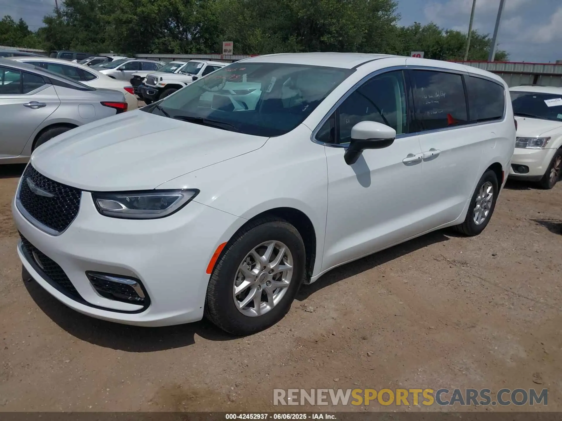 2 Photograph of a damaged car 2C4RC1BG1PR620662 CHRYSLER PACIFICA 2023