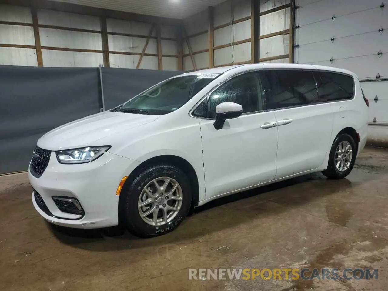 1 Photograph of a damaged car 2C4RC1BG1PR624310 CHRYSLER PACIFICA 2023